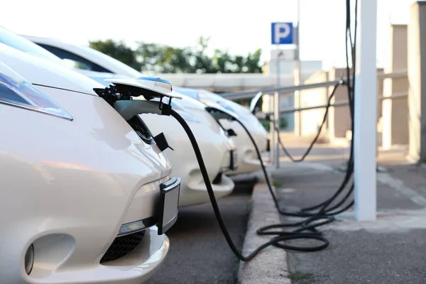 ¿Los coches eléctricos causan cáncer?