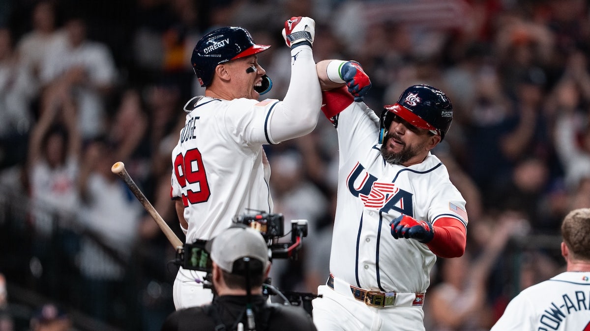 Kyle Schwarber, juez